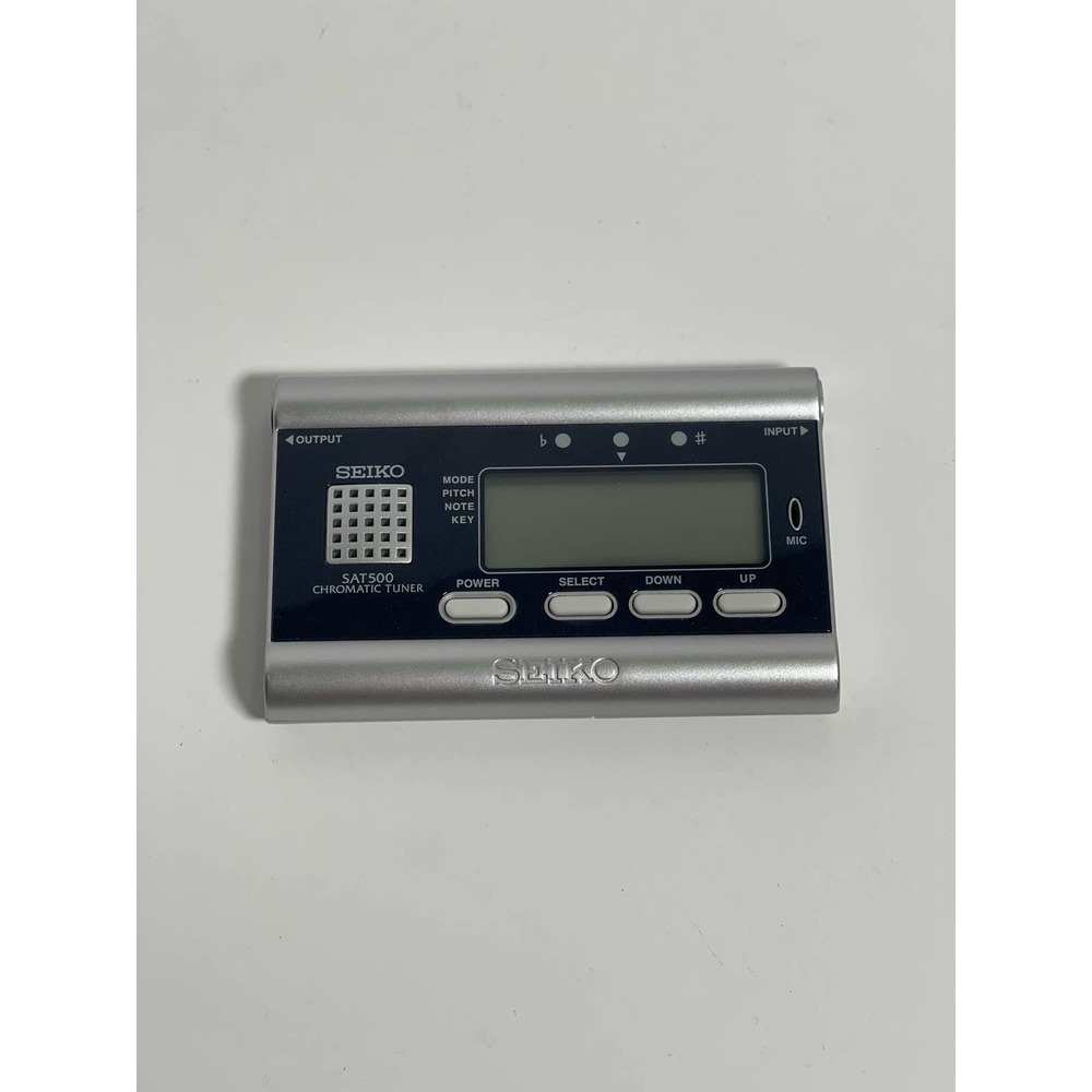 Seiko Sat500 Chromatic Guitar & bass Tuner D67